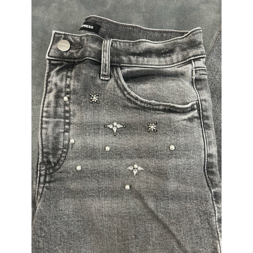 🩶 Express Embellished Mom Jeans - Picture 2 of 9